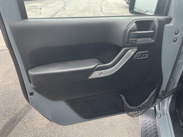 used 2015 Jeep Wrangler Unlimited car, priced at $21,900