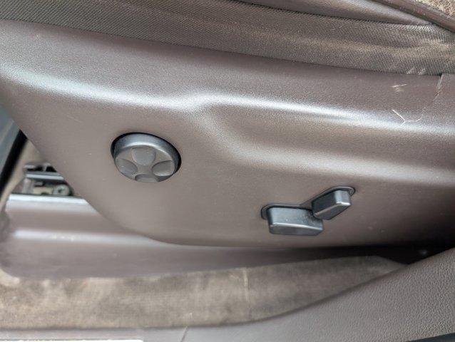 used 2014 Jeep Grand Cherokee car, priced at $12,900