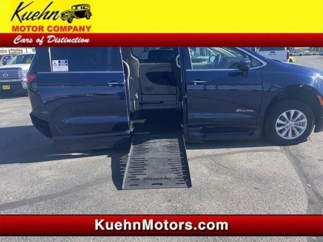 used 2018 Chrysler Pacifica car, priced at $49,995