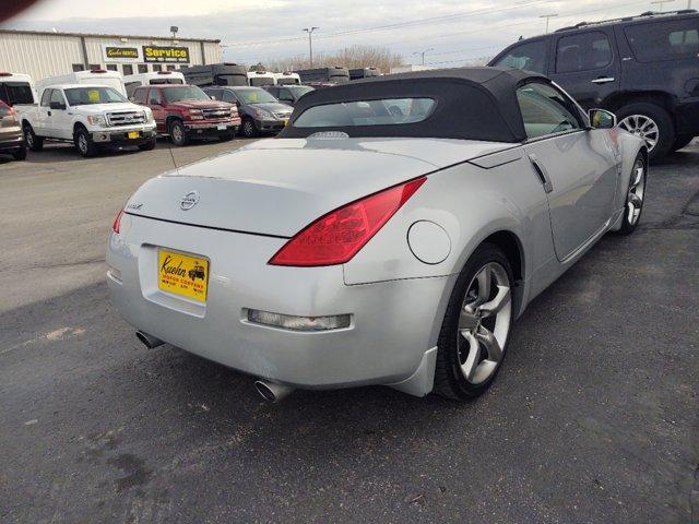 used 2006 Nissan 350Z car, priced at $14,900