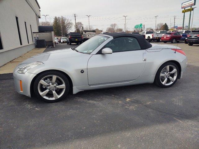 used 2006 Nissan 350Z car, priced at $14,900