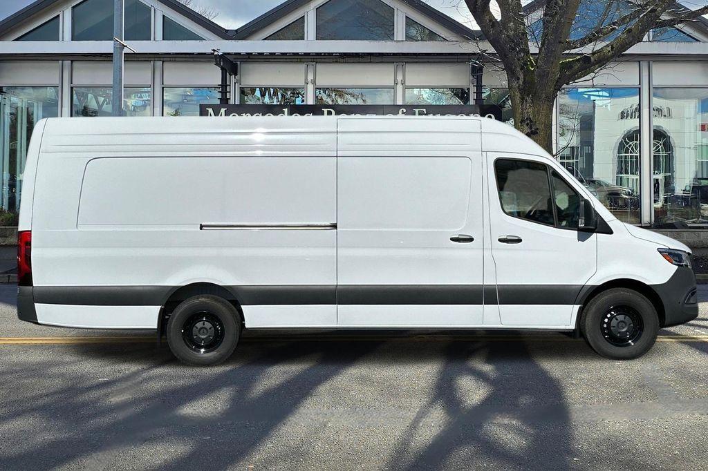 new 2025 Mercedes-Benz Sprinter 2500 car, priced at $72,777