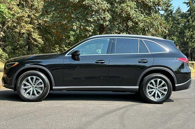 new 2024 Mercedes-Benz GLC 300 car, priced at $57,640