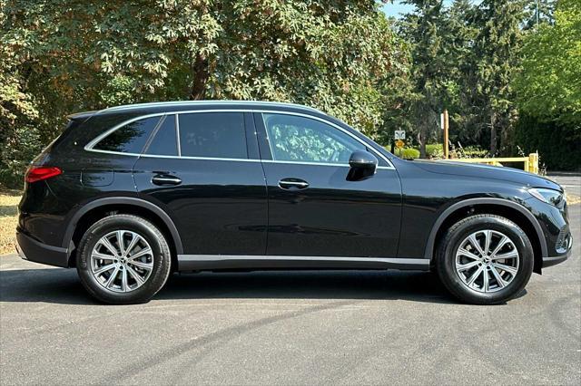 new 2024 Mercedes-Benz GLC 300 car, priced at $57,640