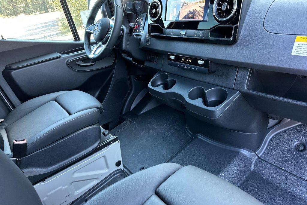 new 2025 Mercedes-Benz Sprinter 2500 car, priced at $79,668