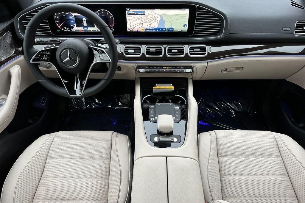 new 2025 Mercedes-Benz GLE 580 car, priced at $100,150