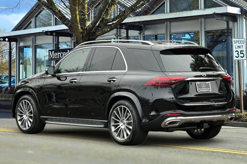 new 2025 Mercedes-Benz GLE 580 car, priced at $100,150