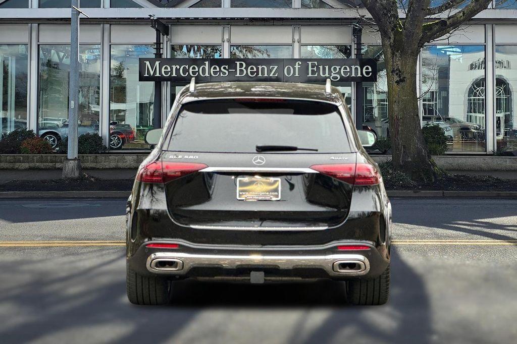 new 2025 Mercedes-Benz GLE 580 car, priced at $100,150