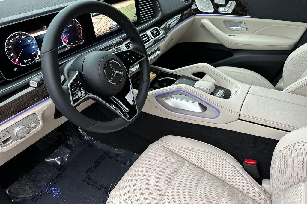 new 2025 Mercedes-Benz GLE 580 car, priced at $100,150
