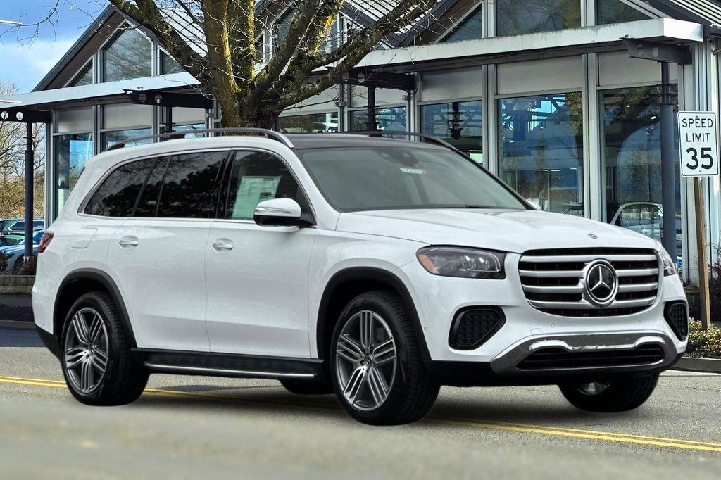 new 2025 Mercedes-Benz GLS 450 car, priced at $99,145