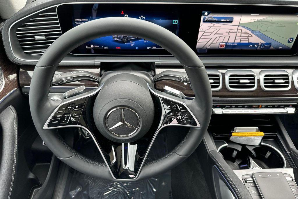 new 2025 Mercedes-Benz GLS 450 car, priced at $99,145