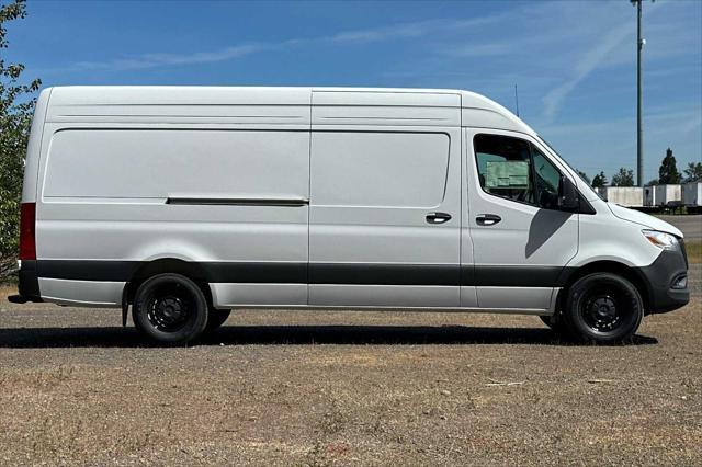 new 2024 Mercedes-Benz Sprinter 2500 car, priced at $63,202