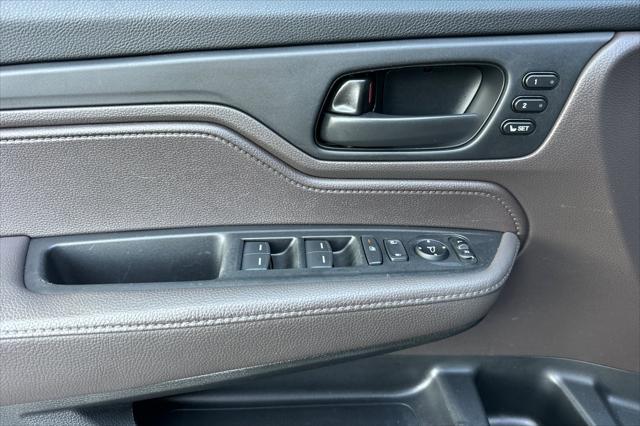 used 2018 Honda Odyssey car, priced at $25,795