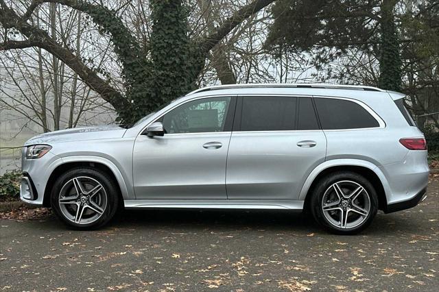 new 2025 Mercedes-Benz GLS 450 car, priced at $95,365