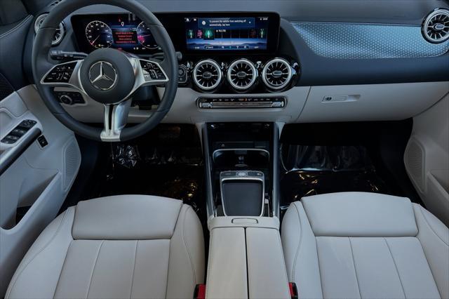 new 2024 Mercedes-Benz GLA 250 car, priced at $47,945