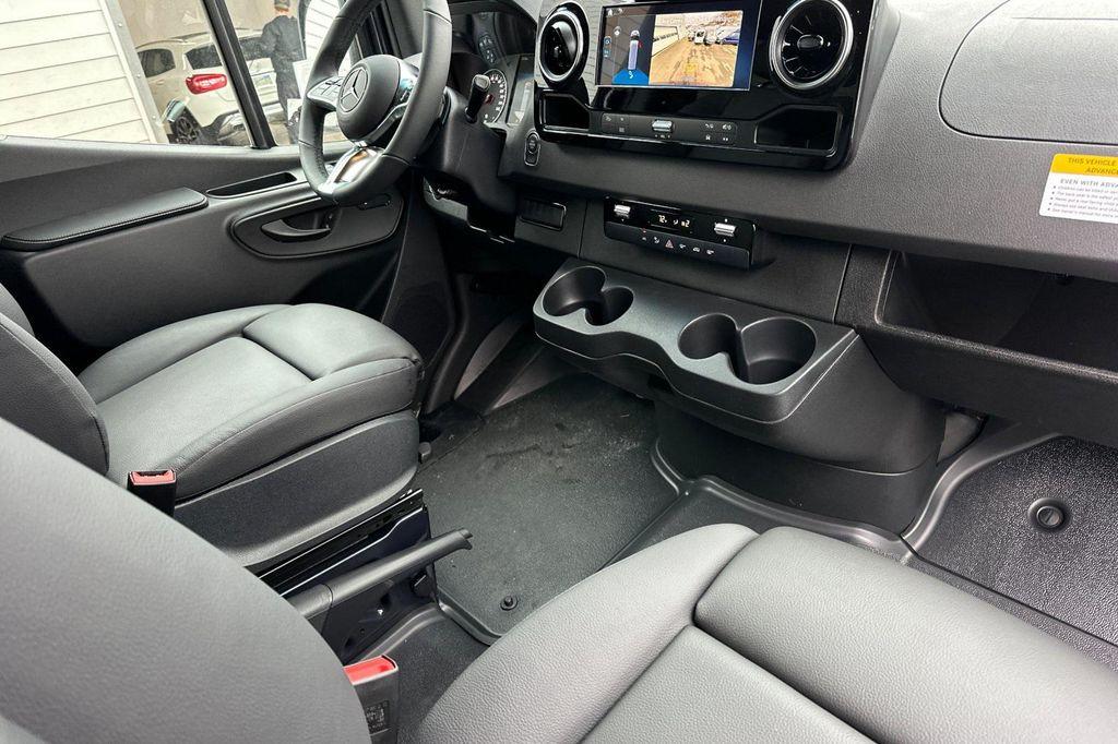 new 2026 Mercedes-Benz Sprinter 2500 car, priced at $69,395