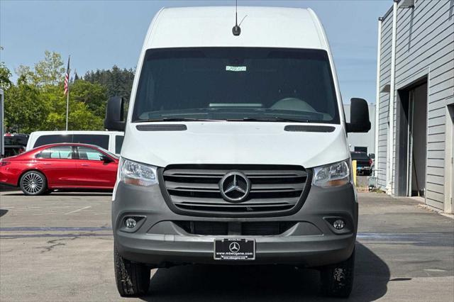 new 2024 Mercedes-Benz Sprinter 2500 car, priced at $63,151