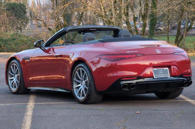 new 2025 Mercedes-Benz AMG SL 43 car, priced at $118,680