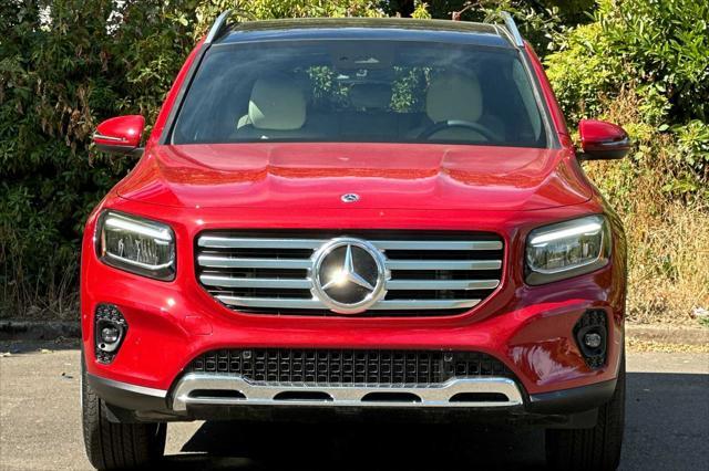 new 2024 Mercedes-Benz GLB 250 car, priced at $55,845