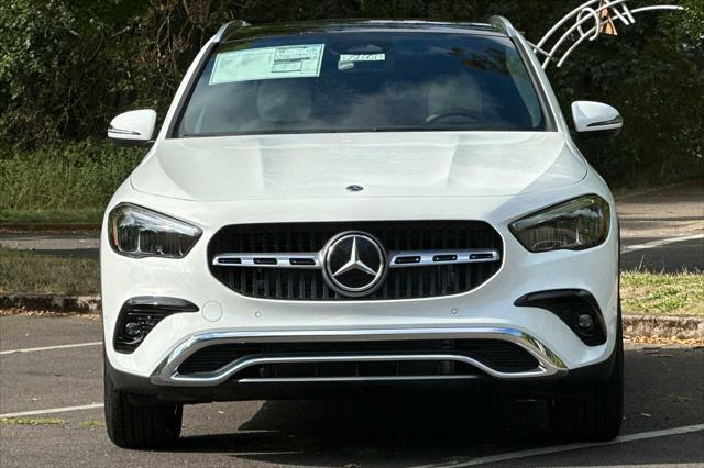 new 2025 Mercedes-Benz GLA 250 car, priced at $51,400