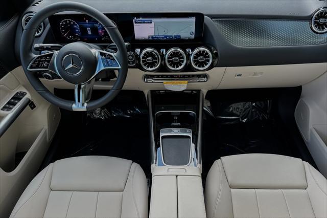 new 2025 Mercedes-Benz GLA 250 car, priced at $51,400