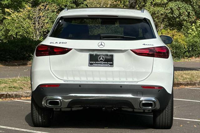 new 2025 Mercedes-Benz GLA 250 car, priced at $51,400