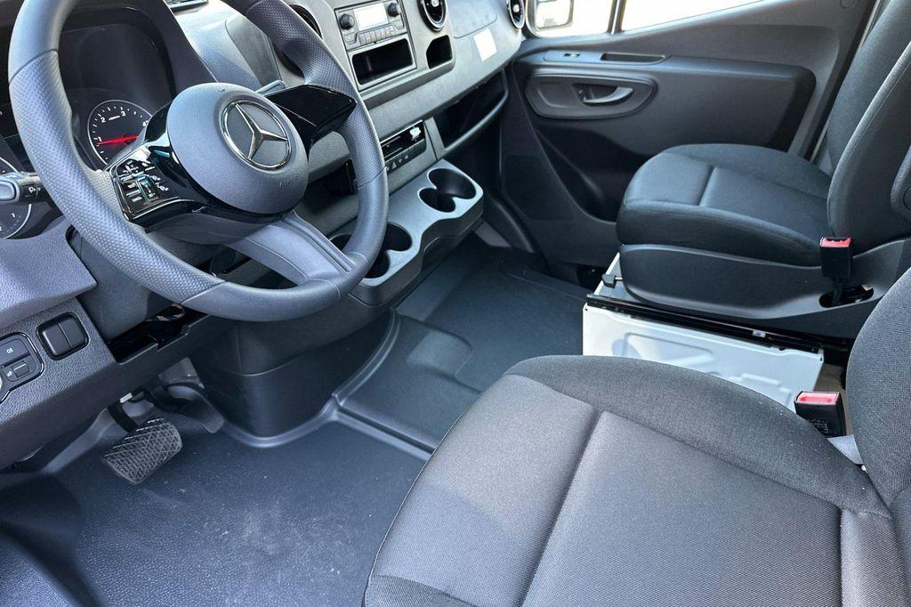 new 2025 Mercedes-Benz Sprinter 2500 car, priced at $53,125