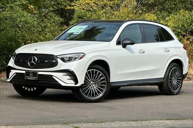 new 2024 Mercedes-Benz GLC 300 car, priced at $64,280