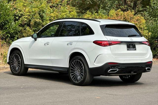 new 2024 Mercedes-Benz GLC 300 car, priced at $64,280