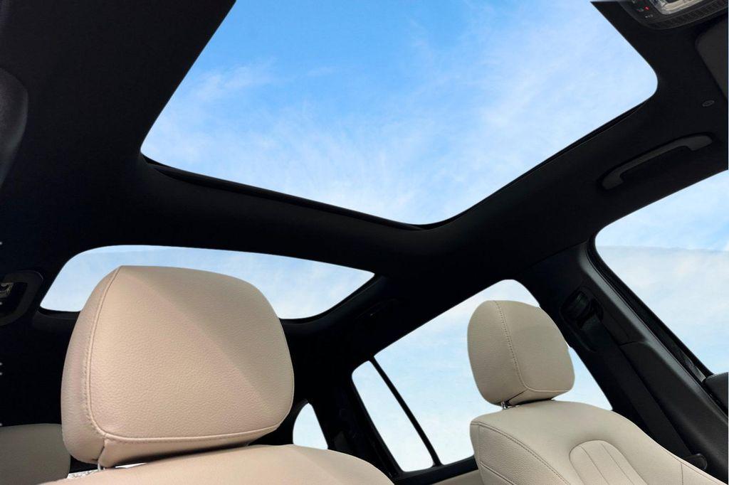 new 2025 Mercedes-Benz GLB 250 car, priced at $51,660