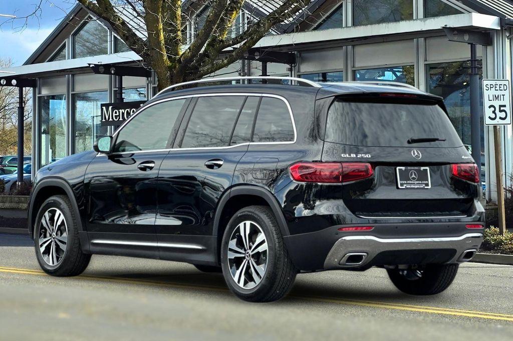 new 2025 Mercedes-Benz GLB 250 car, priced at $51,660