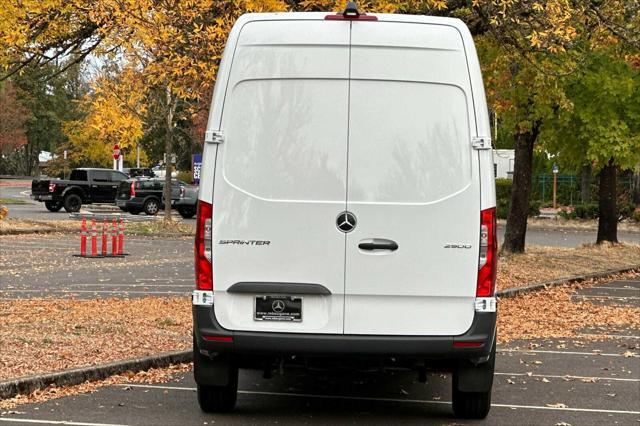 new 2025 Mercedes-Benz Sprinter 2500 car, priced at $58,812