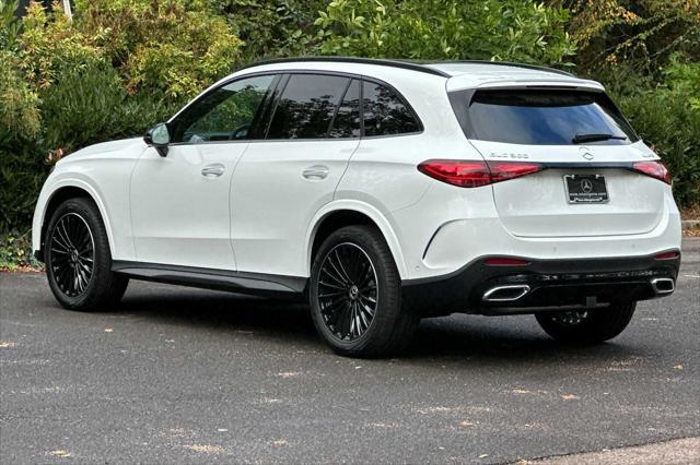 new 2024 Mercedes-Benz GLC 300 car, priced at $63,665