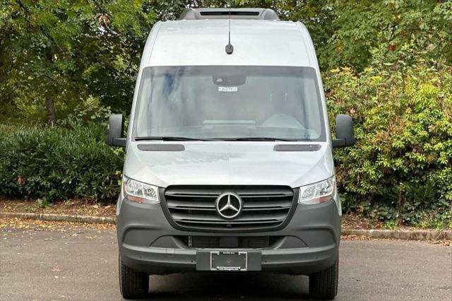 new 2024 Mercedes-Benz Sprinter 2500 car, priced at $73,075