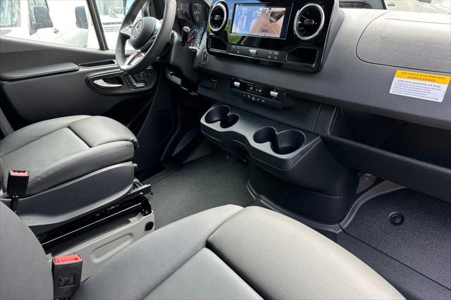 new 2025 Mercedes-Benz Sprinter 2500 car, priced at $84,616