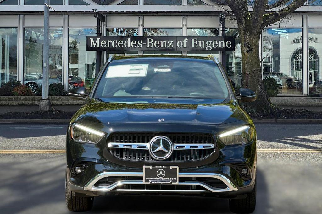 new 2025 Mercedes-Benz GLA 250 car, priced at $52,150