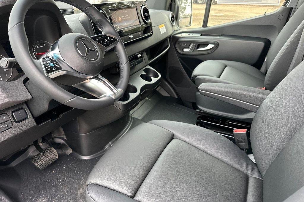 new 2025 Mercedes-Benz Sprinter 2500 car, priced at $80,786