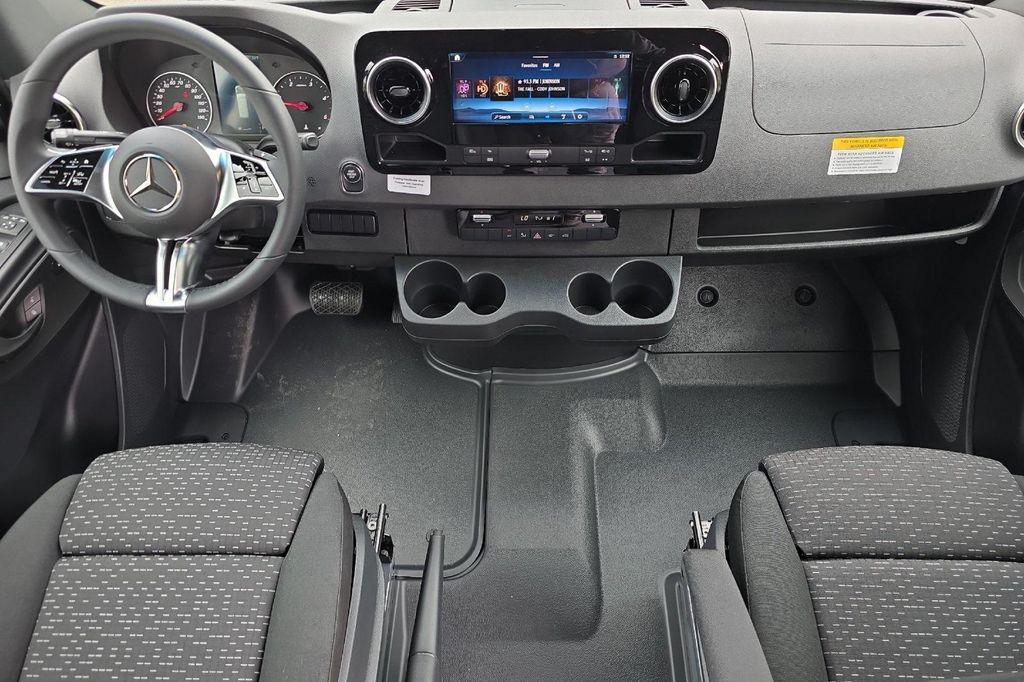new 2025 Mercedes-Benz Sprinter 2500 car, priced at $77,108
