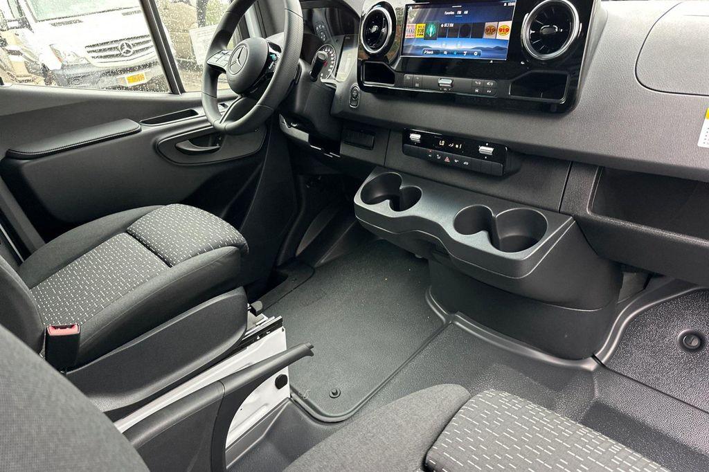 new 2026 Mercedes-Benz Sprinter 2500 car, priced at $62,986