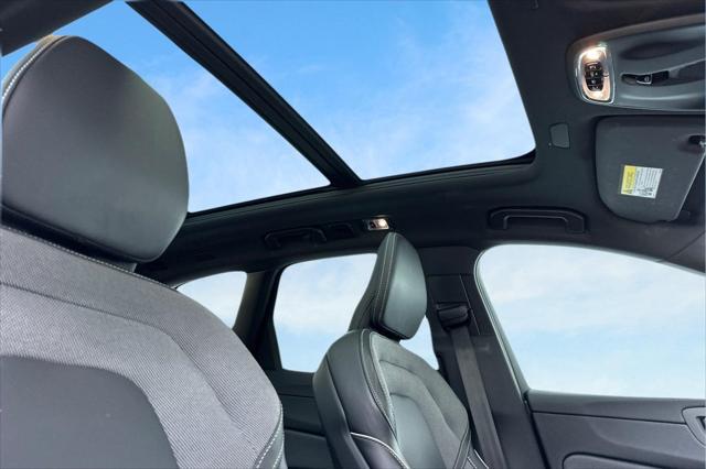 used 2021 Volvo XC60 Recharge Plug-In Hybrid car, priced at $35,995
