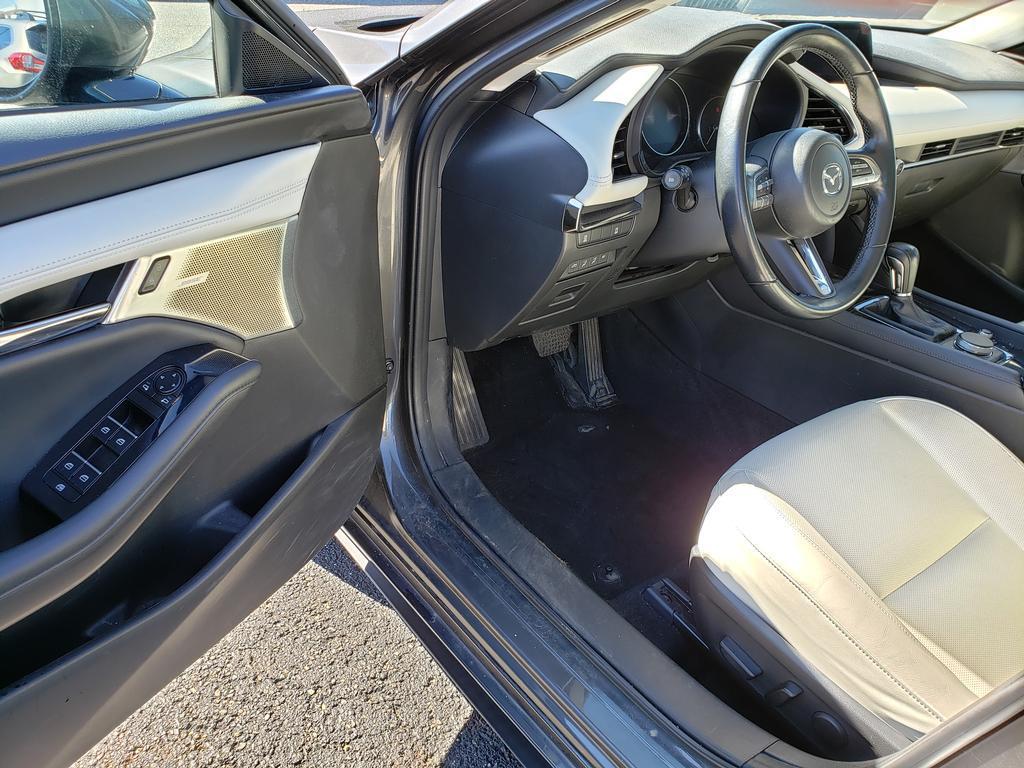 used 2022 Mazda Mazda3 car, priced at $21,895