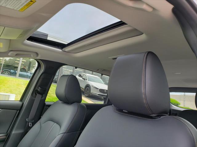new 2025 Mazda CX-90 car, priced at $43,920