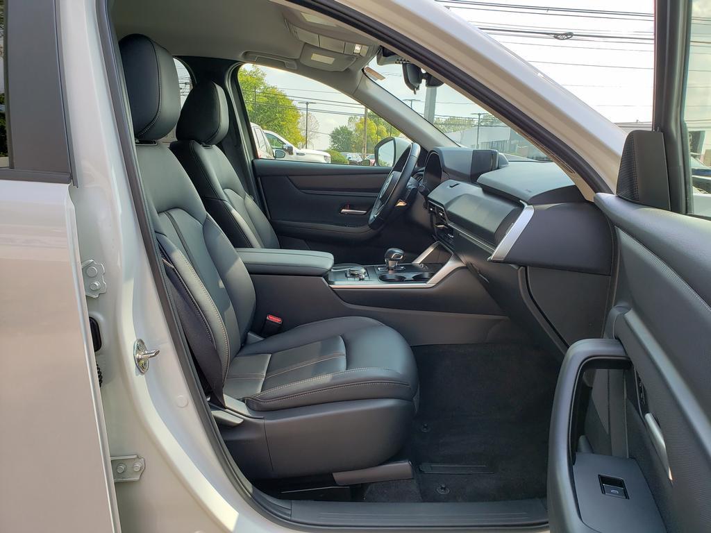 used 2025 Mazda CX-90 car, priced at $34,791