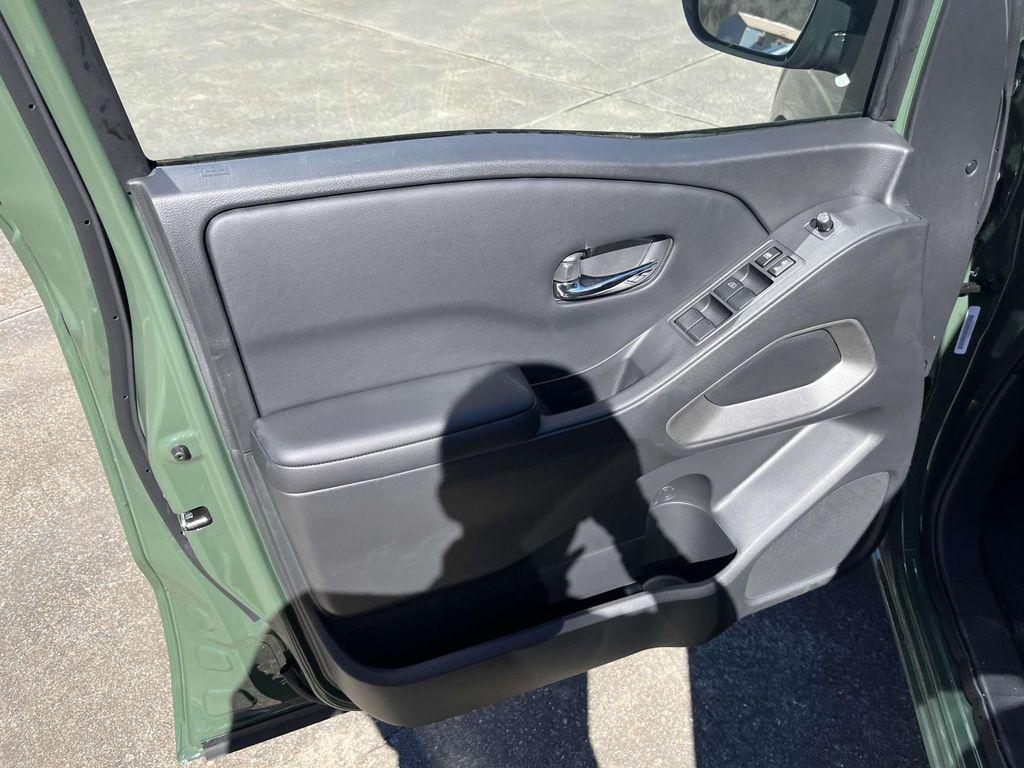 new 2025 Nissan Frontier car, priced at $39,009