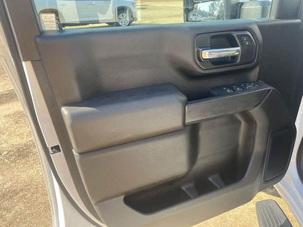 used 2024 GMC Sierra 2500 car, priced at $48,995