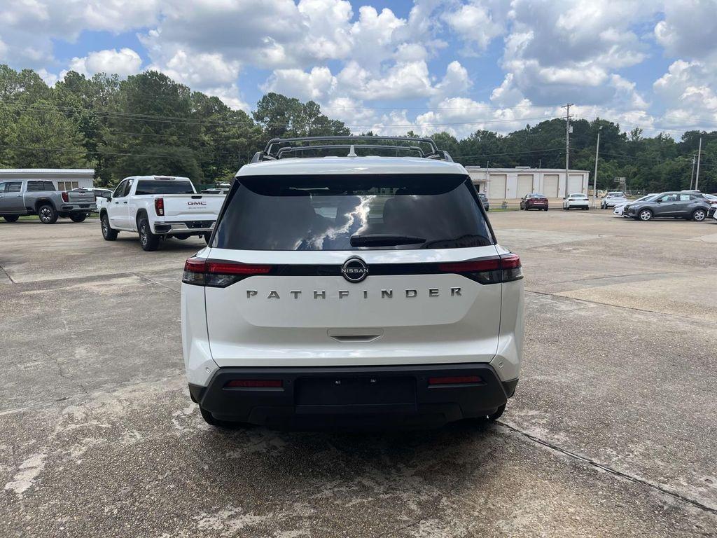 new 2025 Nissan Pathfinder car, priced at $39,075