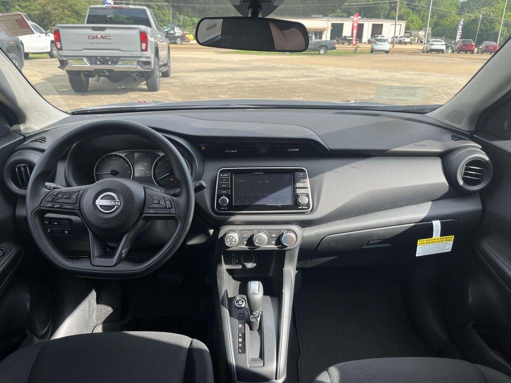 new 2025 Nissan Kicks car, priced at $23,850