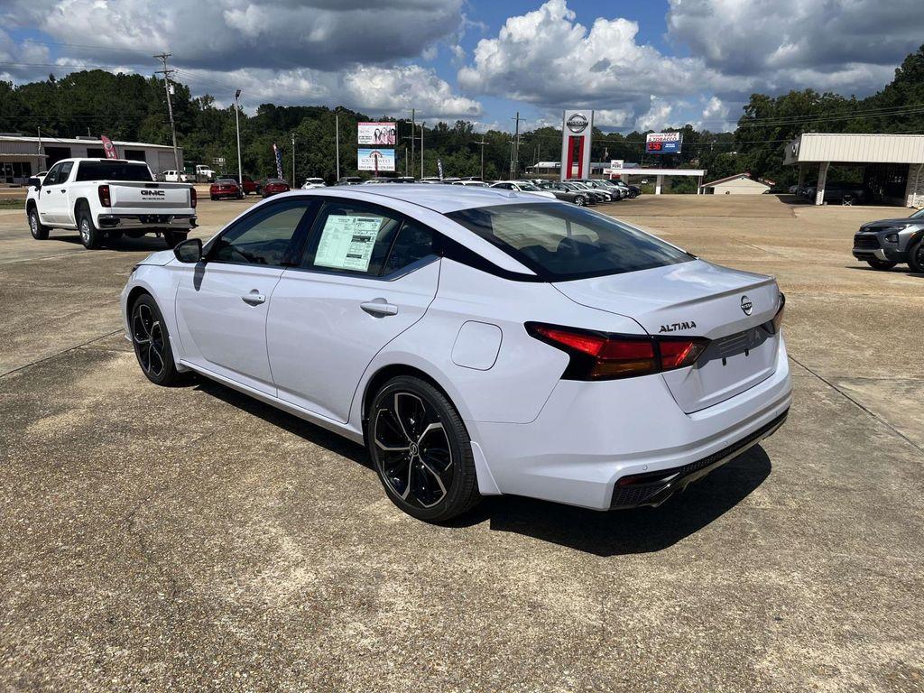 new 2025 Nissan Altima car, priced at $29,998