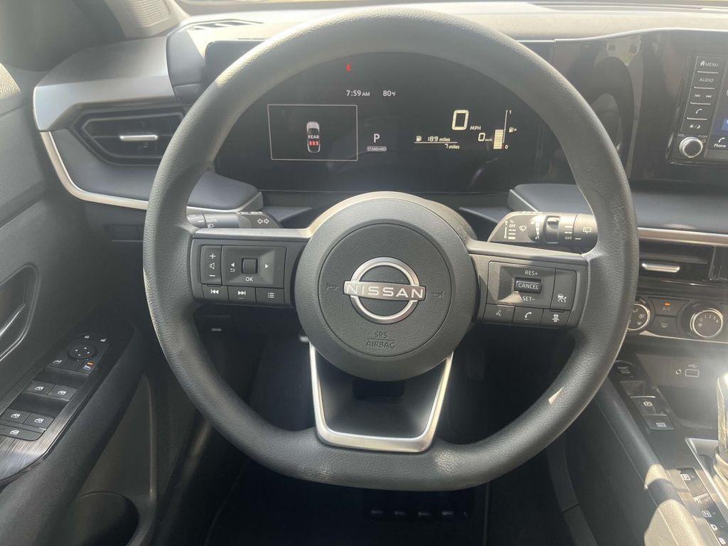 new 2025 Nissan Kicks car, priced at $23,840
