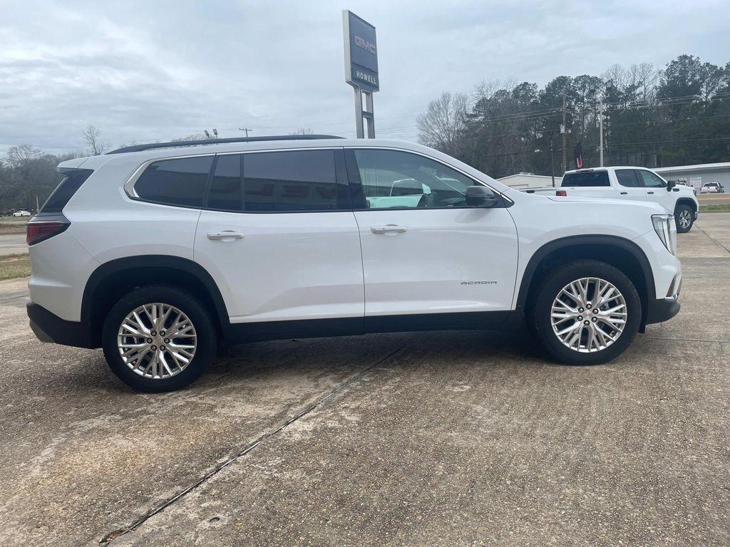 new 2024 GMC Acadia car, priced at $43,995